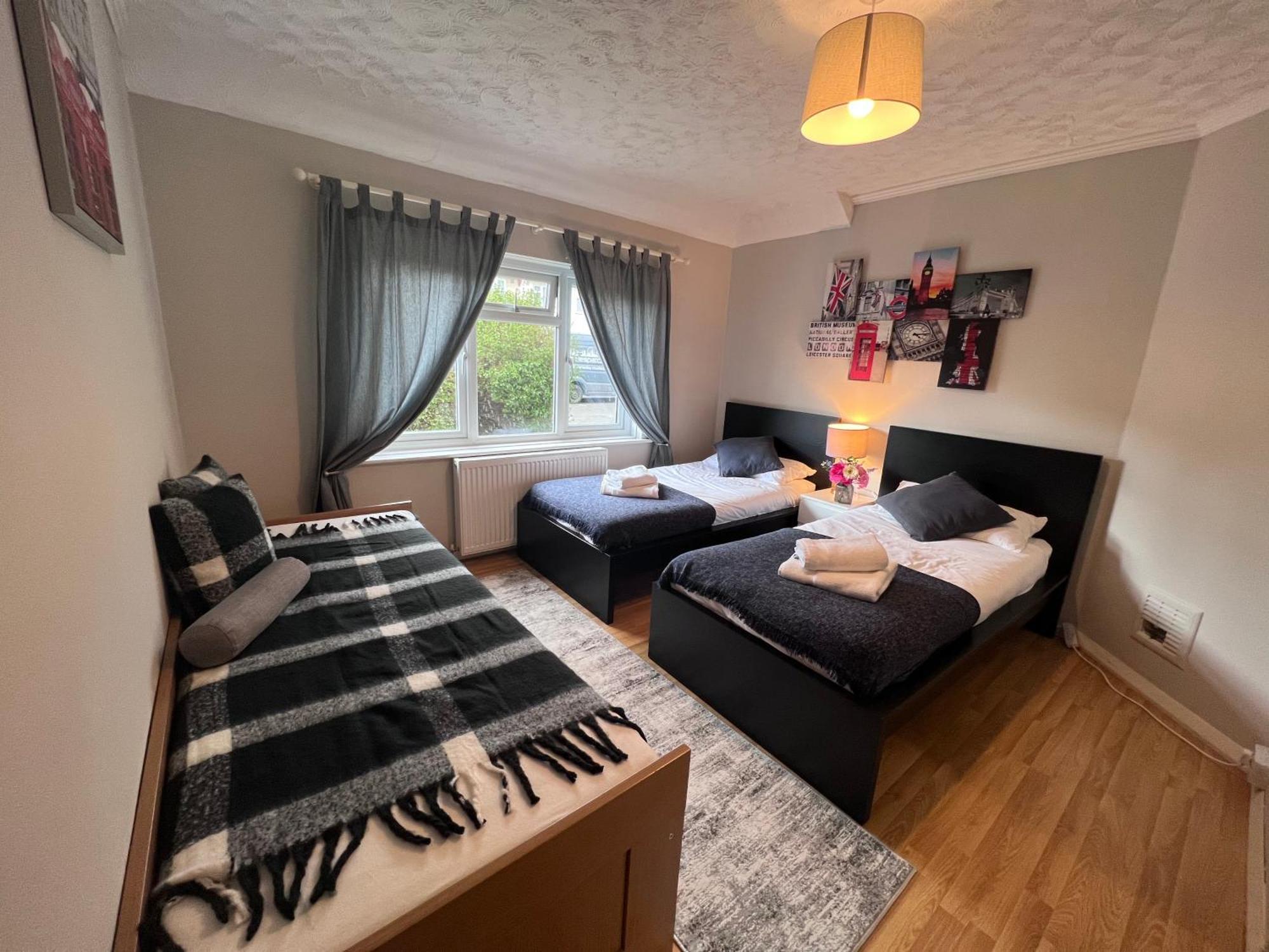 Croydon Apartment With Parking Londres Extérieur photo
